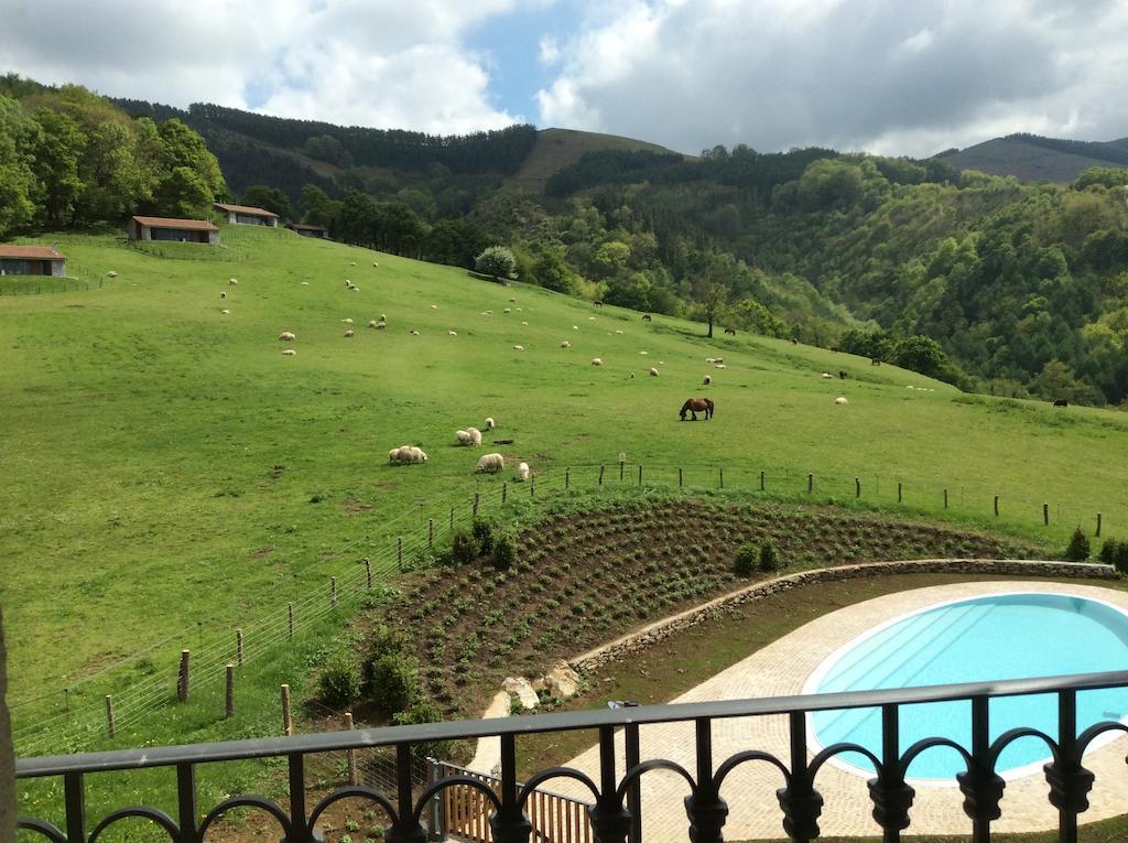 Palacio De Yrisarri By Irrisarri Land Igantzi